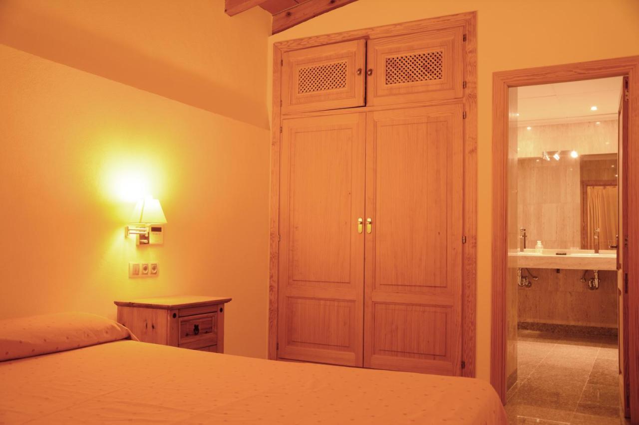 Agroturismo Son Burgues Petra  Exterior photo